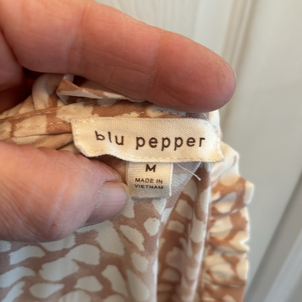 Dress - Picture 5 of 6